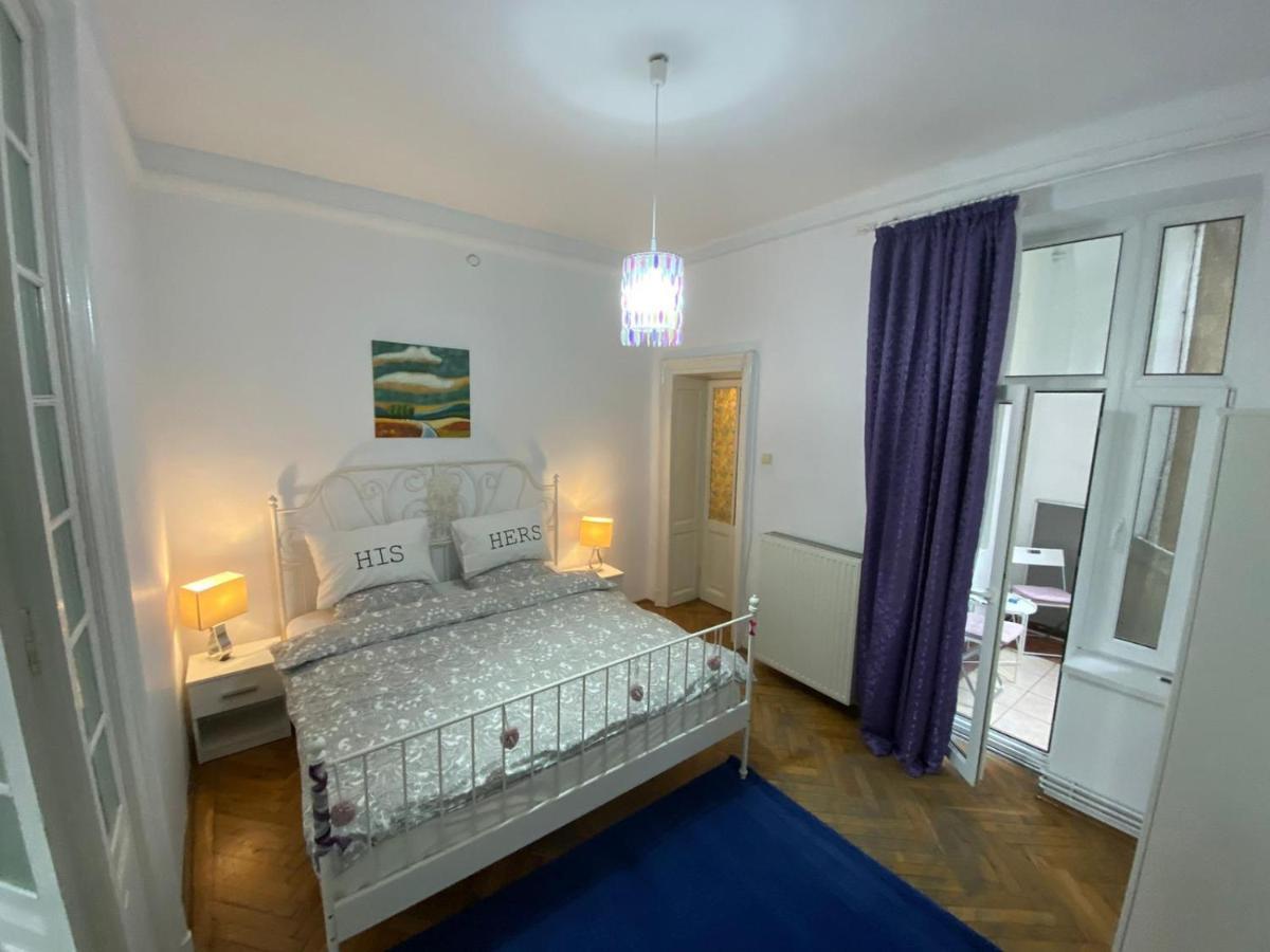 Apartment Union Square Sweethome Bukarest